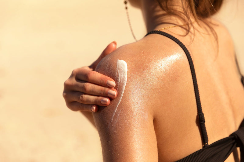 BENU Huidkanker: begrijpen en voorkomen Cancer de la peau : le comprendre et s’en préserver